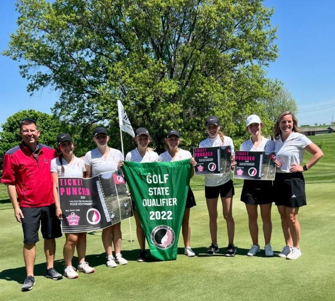 Treynor CSD Girls Golf Qualifies for State